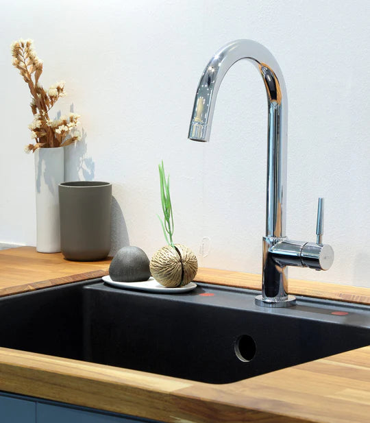 bath-royale-luxury-bath-products-kitchen-faucets_540x.webp__PID:9361f4eb-eaeb-44af-8540-af4828f9aada
